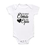 Babybody -Ihr werdet Oma und Opa – Design: schwarzes Herz- kurzarm Baumwoll-BODY Jungen & Mädchen – Schwangerschaft verkünden Geschenk für Großeltern