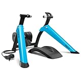 Garmin Tacx Boost – Indoor-Trainer mit starker Magnetbremse, realistischem Fahrgefühl und bis zu 1050 Watt Widerstand in 10 Stufen. Schneller Aufbau, leise im Betrieb und äußerst stabil.