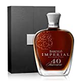 Ron Barceló Premium Blend 40 Aniversario Rum (1 x 0,7 l) 43% vol. - In edler Geschenkbox - Milder brauner Rum, blended aus exzellenten Rumsorten, behutsam und sorgfältig im Eichenfass gelagert