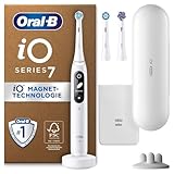 Oral-B iO Series 7 Plus Edition Elektrische Zahnbürste/Electric Toothbrush, PLUS 3 Aufsteckbürsten inkl. Whitening, Magnet-Etui, 5 Putzmodi, Geschenk Mann/Frau, Designed by Braun, White