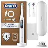 Oral-B iO Series 8 Plus Edition Elektrische Zahnbürste/Electric Toothbrush, PLUS 3 Aufsteckbürsten, 6 Putzmodi für Zahnpflege, Reiseetui, Designed by Braun, white alabaster