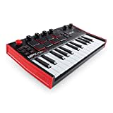 AKAI Professional MPK Mini Play MK3 - MIDI Keyboard Controller mit eingebautem Lautsprecher und Sounds, dynamische Klaviatur, MPC Pads und Software