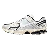 Nike Herren Zoom Vomero 5 Premium Sneaker, Pale Ivory White Light Bone, 45 EU